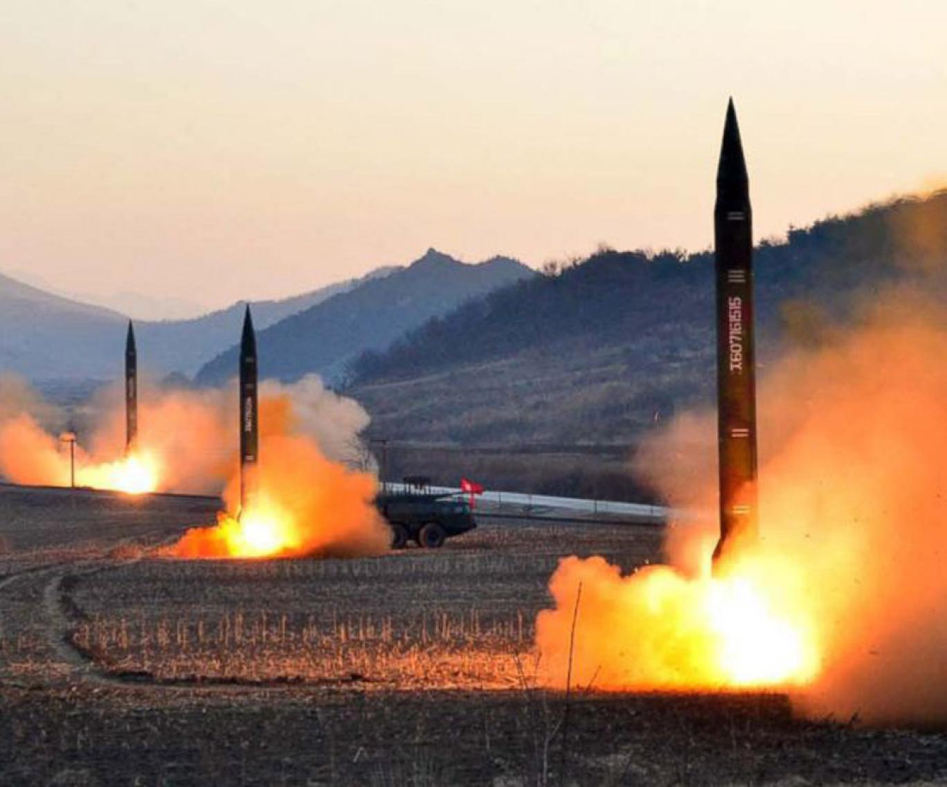 بلومبرگ: جنگ با جمهوری اسلامی می‌تواند آغازگر عصر هسته‌ای جدید باشد