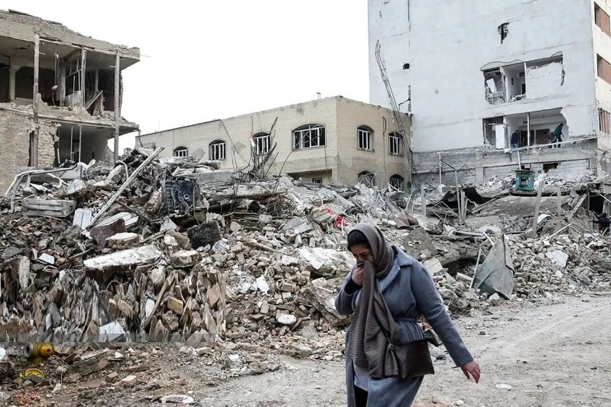 دلارهای بازسازی برای حزب‌الله؛ برای ایرانیان «پول بازسازی خانه‌ها را نداریم»