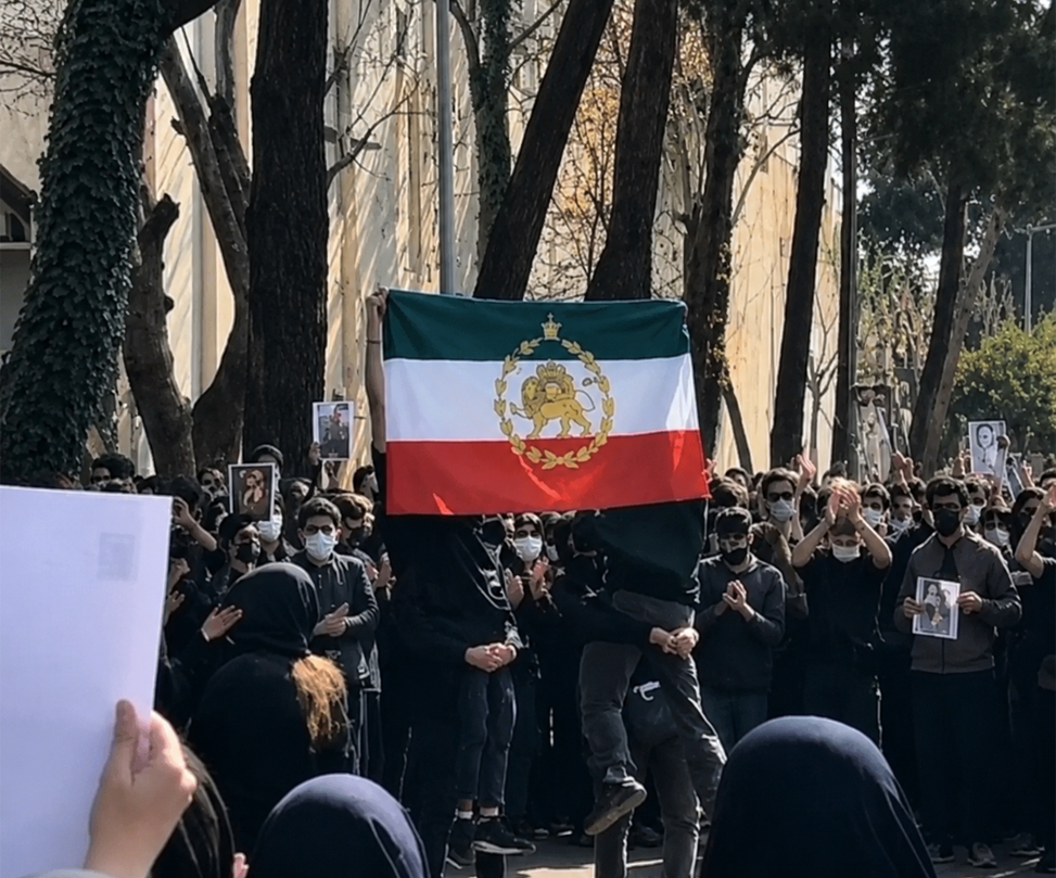 موج تازه سرکوب دانشجویان با اخراج و تعلیق به دلیل حضور در اعتراضات ملی