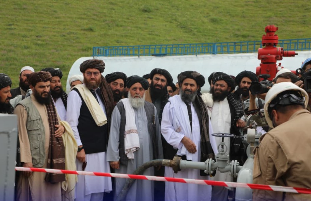 طالبان با نفت افغانستان چه می‌کنند؟