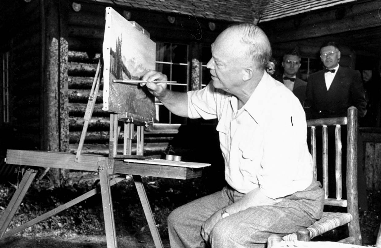 آیزنهاور در حال نقاشی 