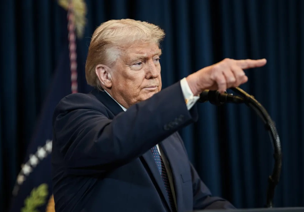 ترامپ تاکنون به چه اهداف، دلایل و جدول زمانی برای جنگ با جمهوری اسلامی اشاره کرده است؟