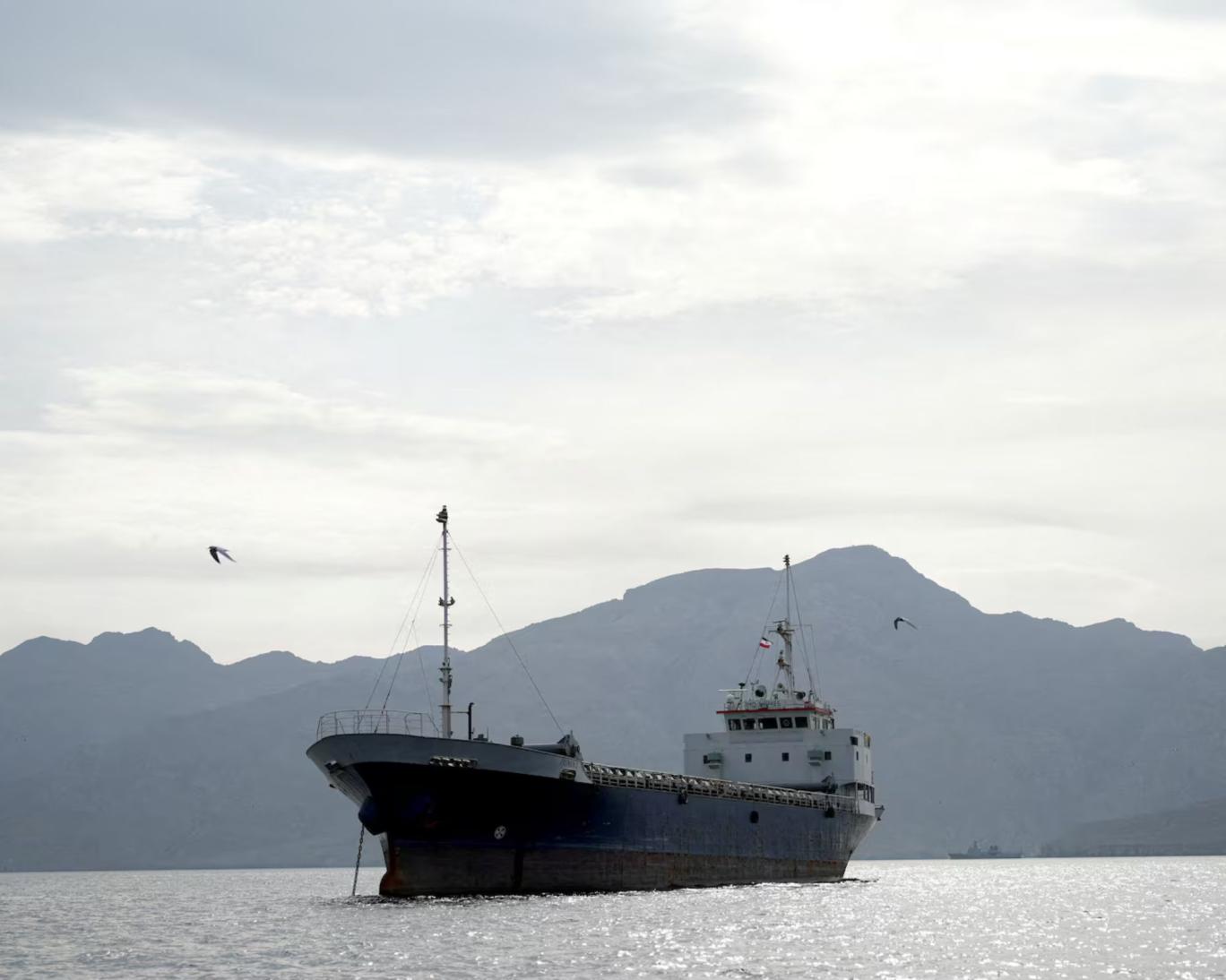 جمهوری اسلامی دوباره تنگه هرمز را مسدود کرد