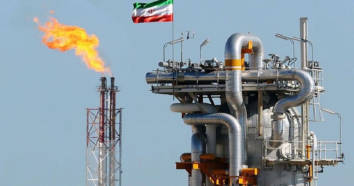 در هر ساعت بیش از یک میلیون دلار گاز در مشعل‌های ایران دود می‌شود؛ ۹ میلیارد دلار در سال