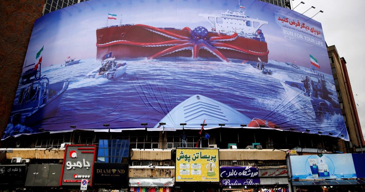 از نفت تا بانک و راه‌آهن؛ حلقه انزوای اقتصادی ایران تنگ‌تر شد
