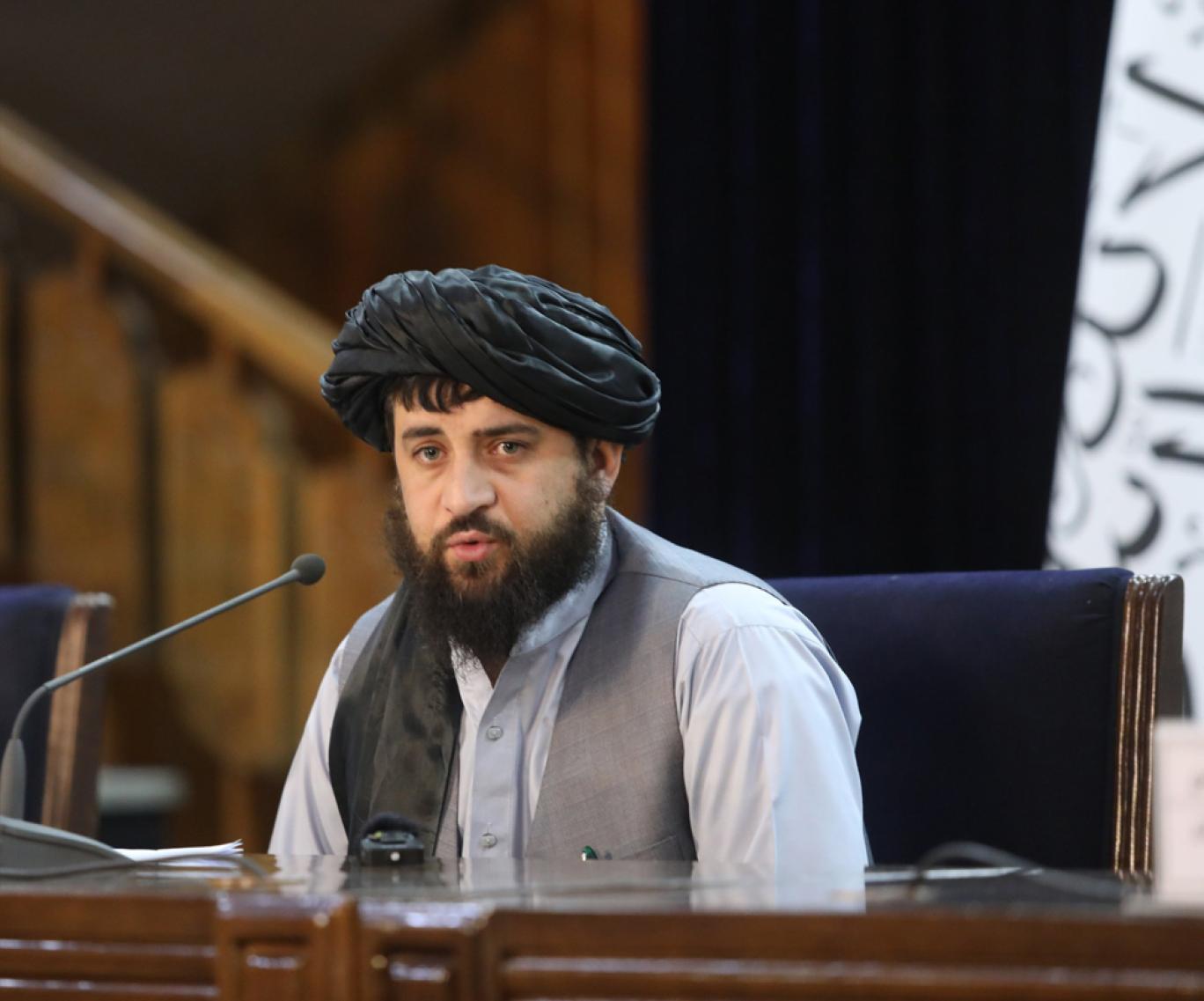 ملا یعقوب روزانه صدها هزار افغانی بین فرماندهان جناح قندهار توزیع می ...