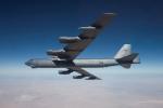 إرسال قاذفات B-52 إلى قطر رسالة لطالبان والجمهورية الإسلامية؟