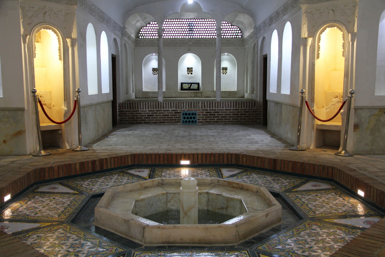 امینی ها بامداد خمار  (6).jpg