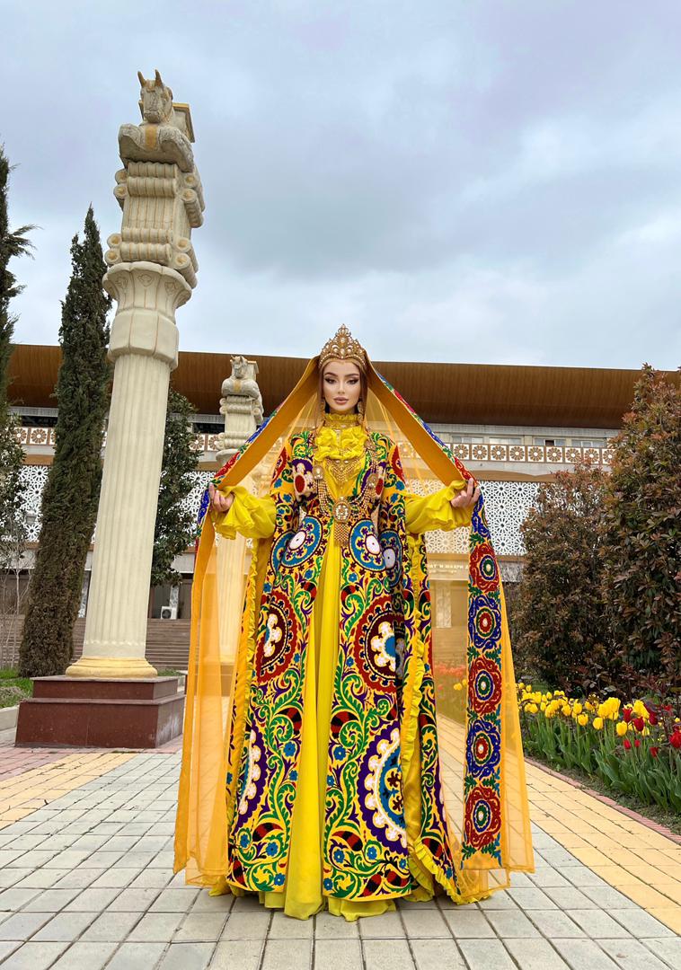  چکن لباس تاجیکی