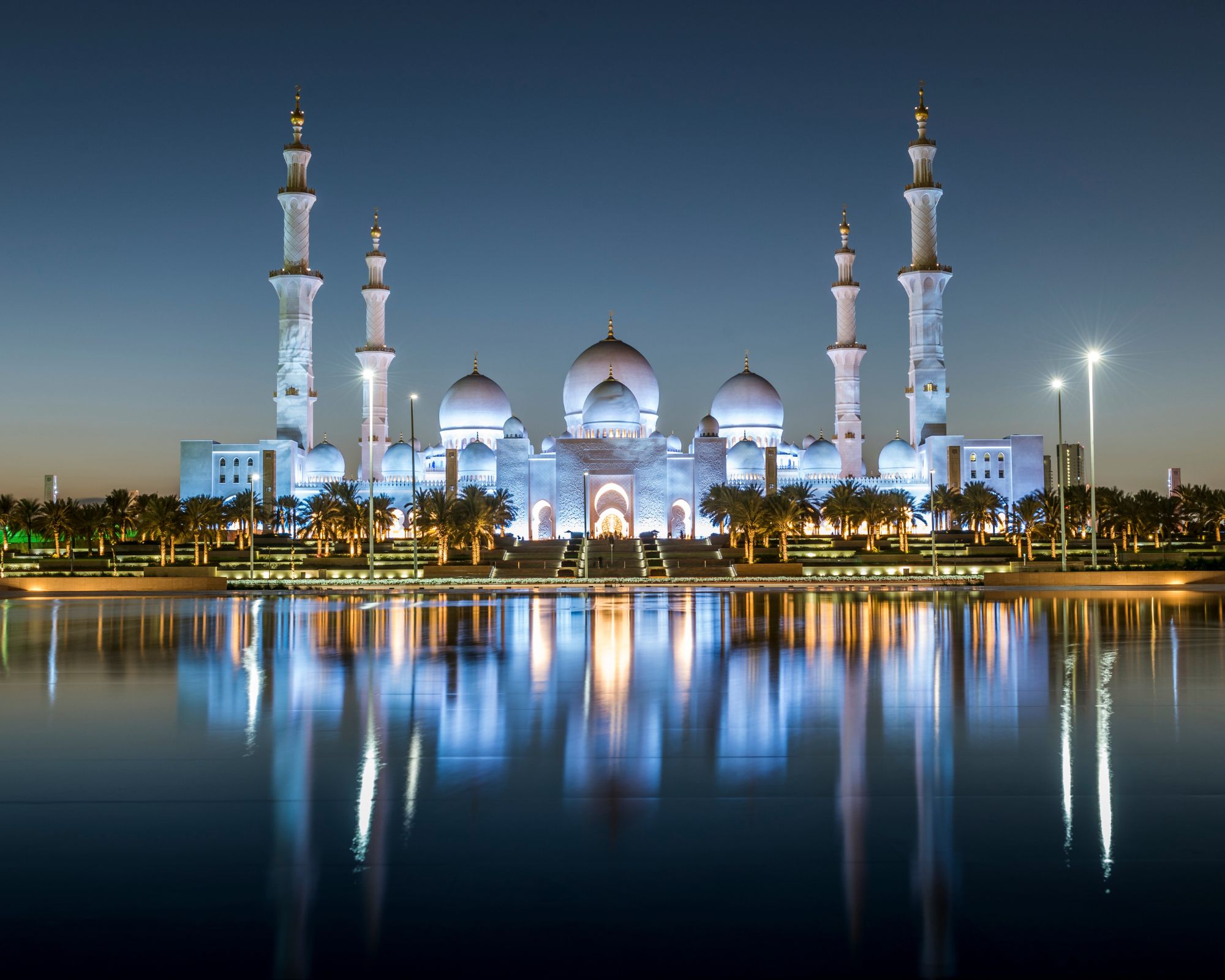 مسجد شیخ زاید.jpg