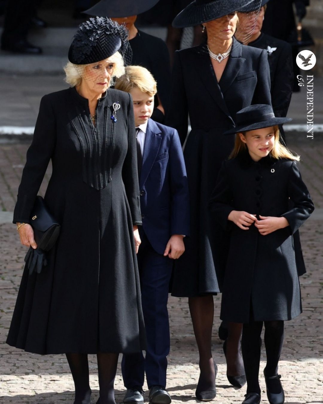 کامیلا تشییع جنازه ملکه الیزابت.jpg