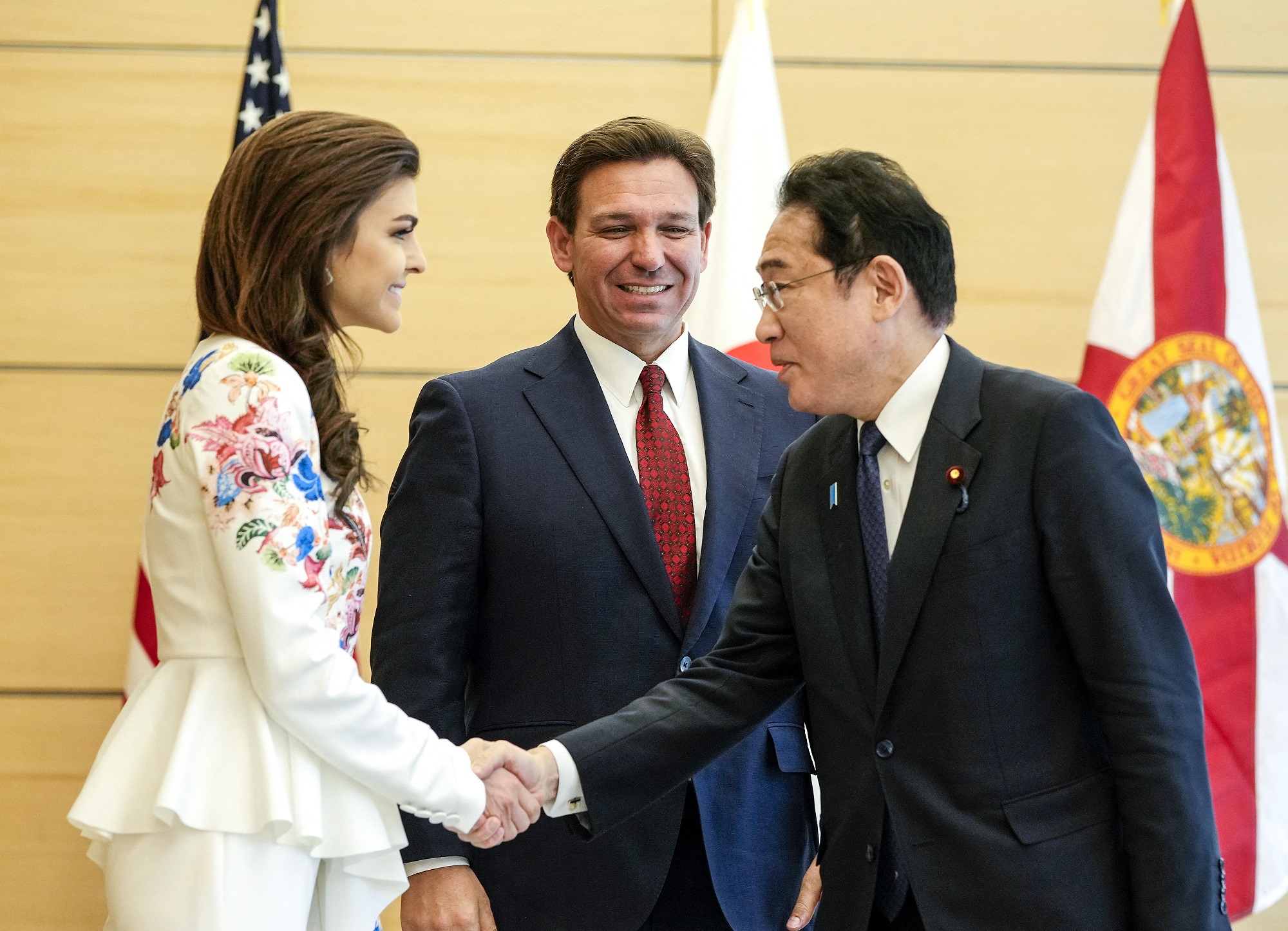 دیدار کیسی و ران دسانتیس با فومیو کیشیدا، نخست‌وزیر ژاپن -  AFP